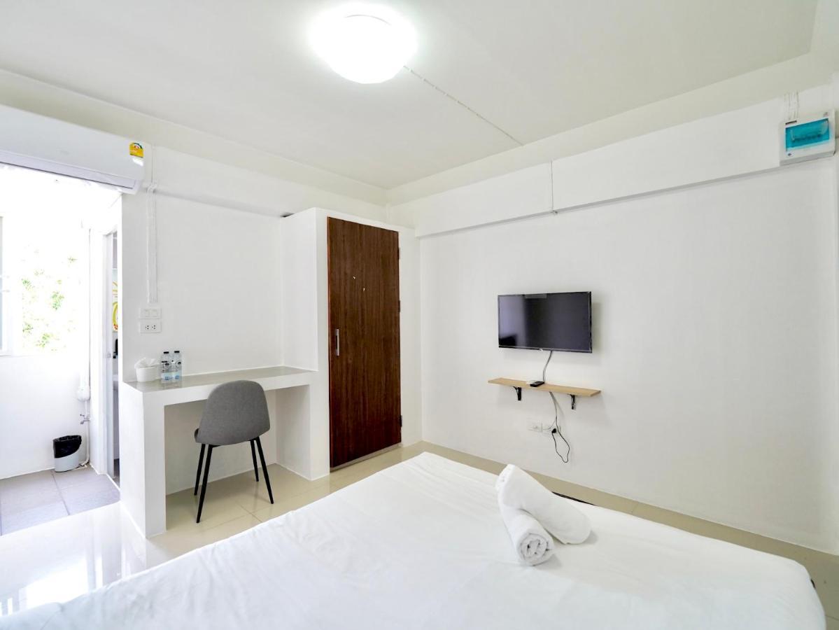 Roomquest Suvarnabhumi Ladkrabang 42 Банкок Екстериор снимка